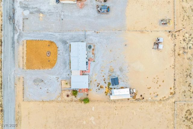 2421 East Jayme Street, Pahrump, NV 89048