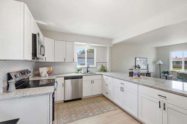 1718 Weiler Avenue, Columbus, OH 43207