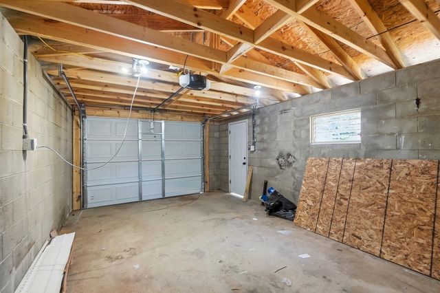 1718 Weiler Avenue, Columbus, OH 43207