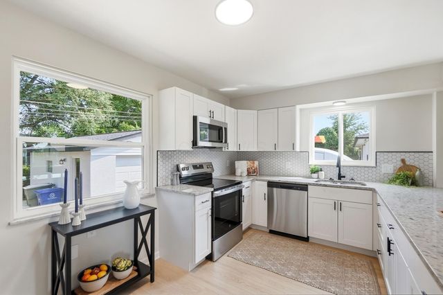 1718 Weiler Avenue, Columbus, OH 43207