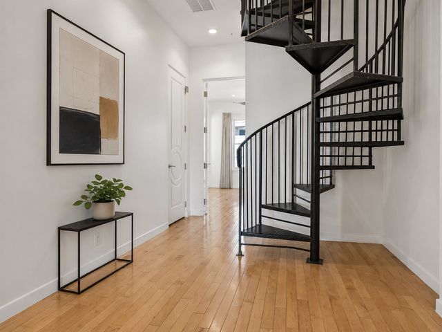 408 E 6th Street, Fort Worth, TX 76102