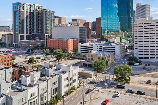 408 E 6th Street, Fort Worth, TX 76102