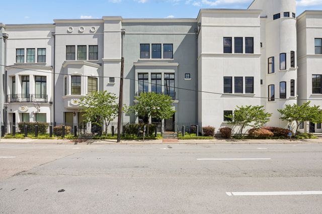 408 E 6th Street, Fort Worth, TX 76102