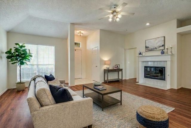 10059 Cambridge Drive, Frisco, TX 75035