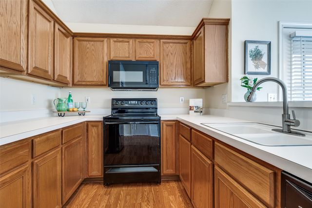 10059 Cambridge Drive, Frisco, TX 75035