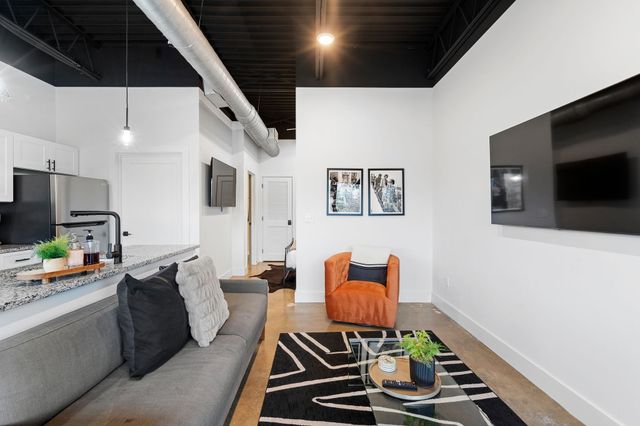 295 Plus Park Blvd Ste 202, Nashville, TN 37217