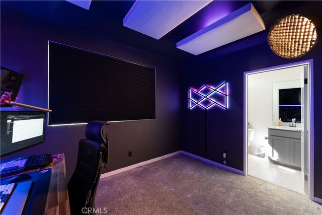 8408 N Fresco Way, Northridge, CA 91325