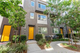 8408 N Fresco Way, Northridge, CA 91325
