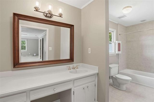3750 Green Avenue, Loganville, GA 30052
