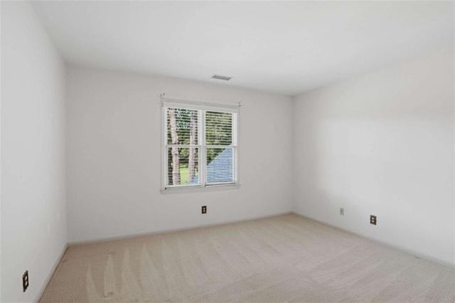 3750 Green Avenue, Loganville, GA 30052