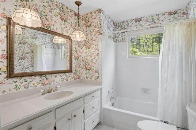 3750 Green Avenue, Loganville, GA 30052