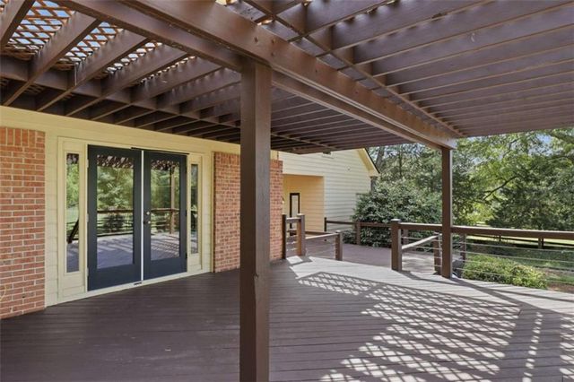 3750 Green Avenue, Loganville, GA 30052