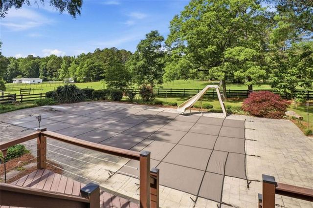 3750 Green Avenue, Loganville, GA 30052