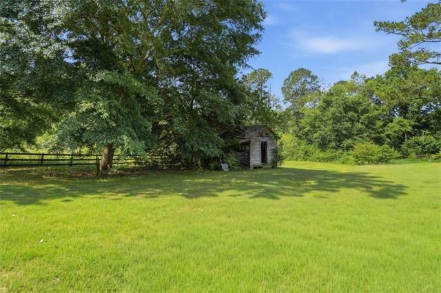 3750 Green Avenue, Loganville, GA 30052