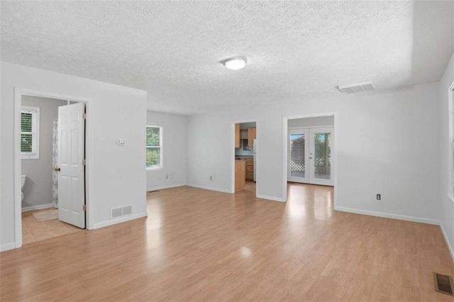 3750 Green Avenue, Loganville, GA 30052