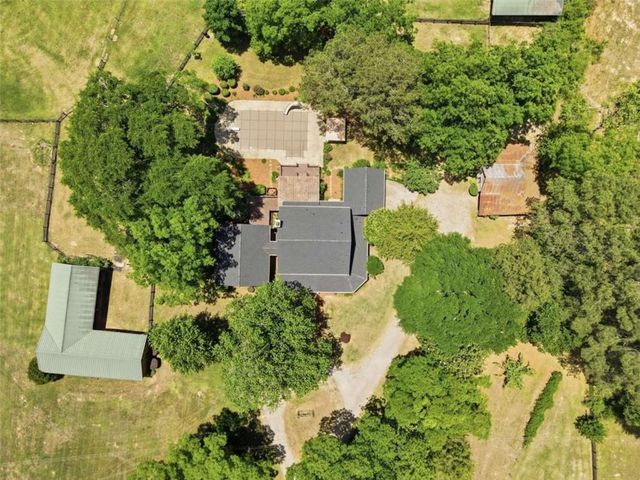 3750 Green Avenue, Loganville, GA 30052
