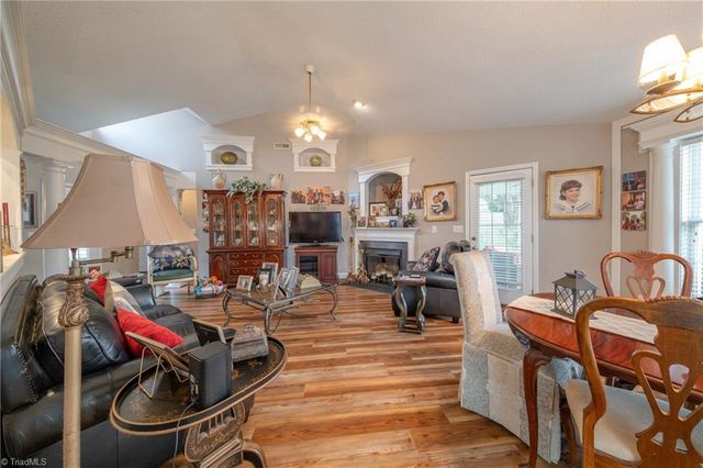 5363 Old Plantation Circle, Winston-salem, NC 27104