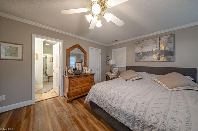 5363 Old Plantation Circle, Winston-salem, NC 27104