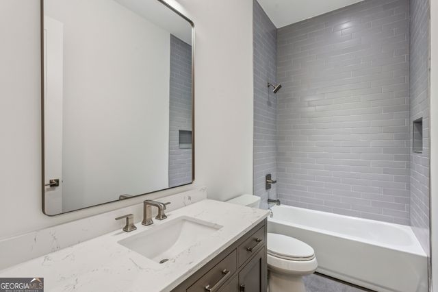 197 Laura Lake Road, Marietta, GA 30066