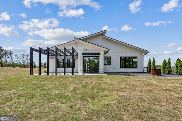 197 Laura Lake Road, Marietta, GA 30066