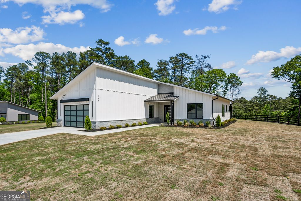 197 Laura Lake Road, Marietta, GA 30066