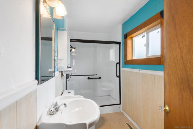 9969 Sierra Madre Rd, Spring Valley, CA 91977