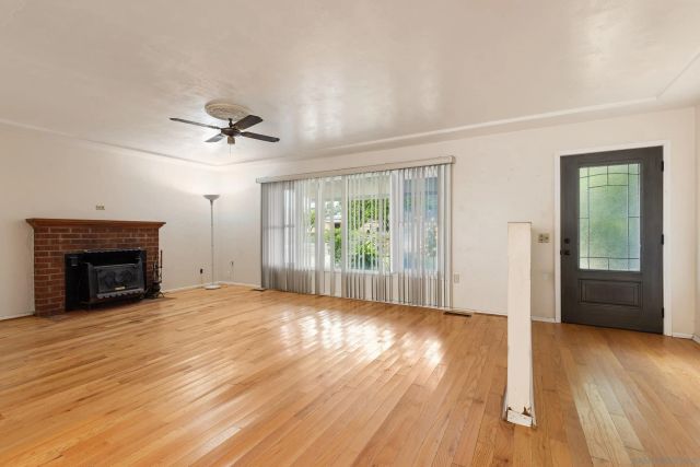 9969 Sierra Madre Rd, Spring Valley, CA 91977