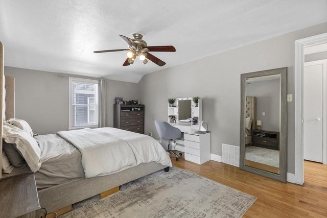 2476 S 75th STREET, West Allis, WI 53219
