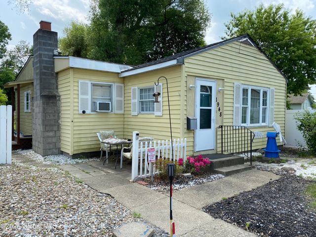 1948 Leo Avenue, Rotterdam, NY 12306