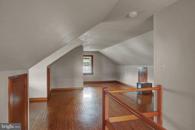 209 HOMEWOOD AVE, Waynesboro, PA 17268