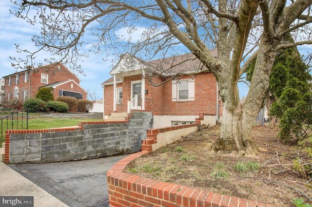 209 HOMEWOOD AVE, Waynesboro, PA 17268