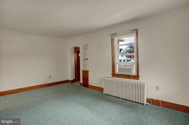 209 HOMEWOOD AVE, Waynesboro, PA 17268