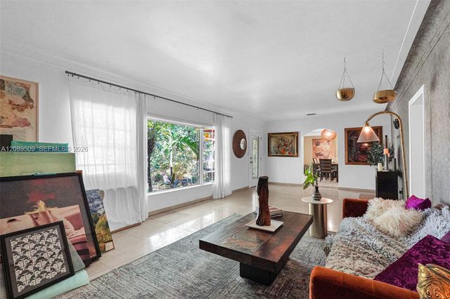 9325 NE 5th Avenue, Miami Shores, FL 33138