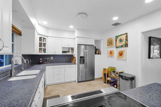 9325 NE 5th Avenue, Miami Shores, FL 33138