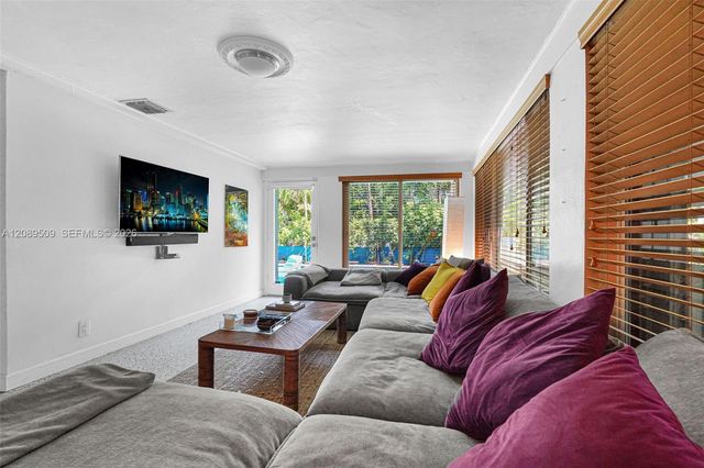 9325 NE 5th Avenue, Miami Shores, FL 33138