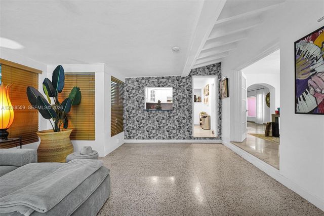 9325 NE 5th Avenue, Miami Shores, FL 33138