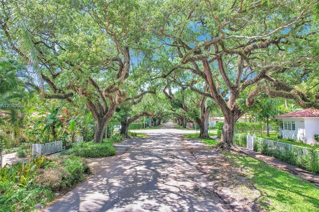 9325 NE 5th Avenue, Miami Shores, FL 33138