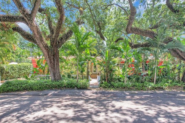 9325 NE 5th Avenue, Miami Shores, FL 33138