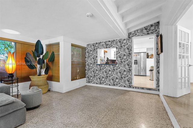 9325 NE 5th Avenue, Miami Shores, FL 33138