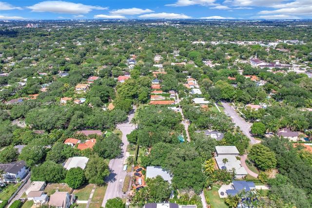 9325 NE 5th Avenue, Miami Shores, FL 33138