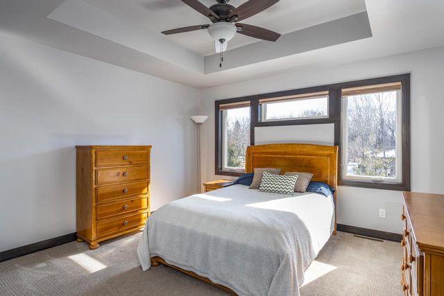 405 WOODFIELD PRAIRIE WAY, Hobart, WI 54155