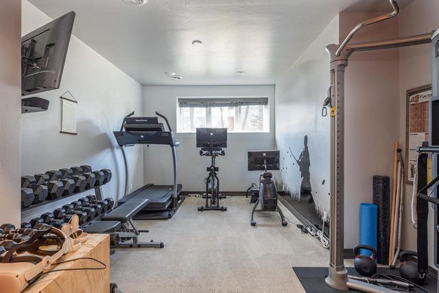 405 WOODFIELD PRAIRIE WAY, Hobart, WI 54155