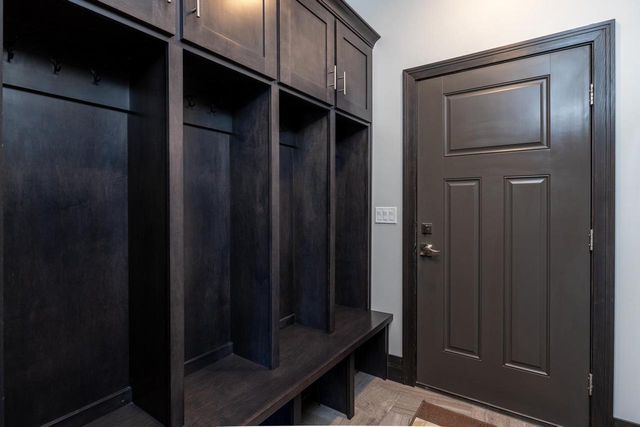 405 WOODFIELD PRAIRIE WAY, Hobart, WI 54155