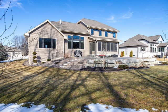 405 WOODFIELD PRAIRIE WAY, Hobart, WI 54155