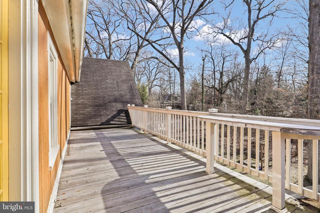 206 GROVE AVE, Washington Grove, MD 20880