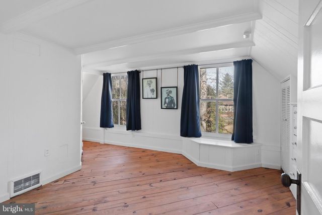 206 GROVE AVE, Washington Grove, MD 20880