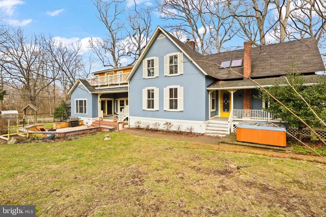 206 GROVE AVE, Washington Grove, MD 20880