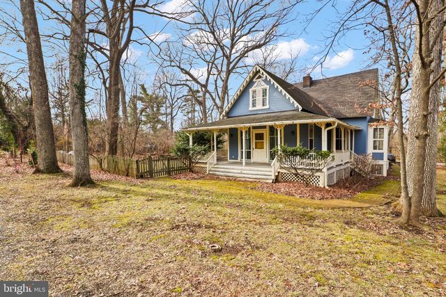 206 GROVE AVE, Washington Grove, MD 20880