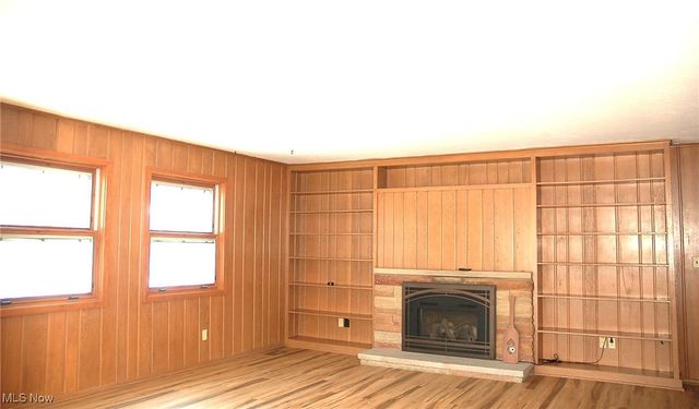 6626 Hawthorne Drive, Brecksville, OH 44141