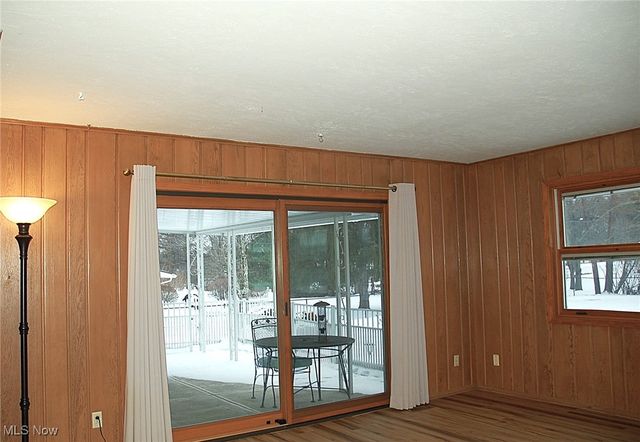 6626 Hawthorne Drive, Brecksville, OH 44141